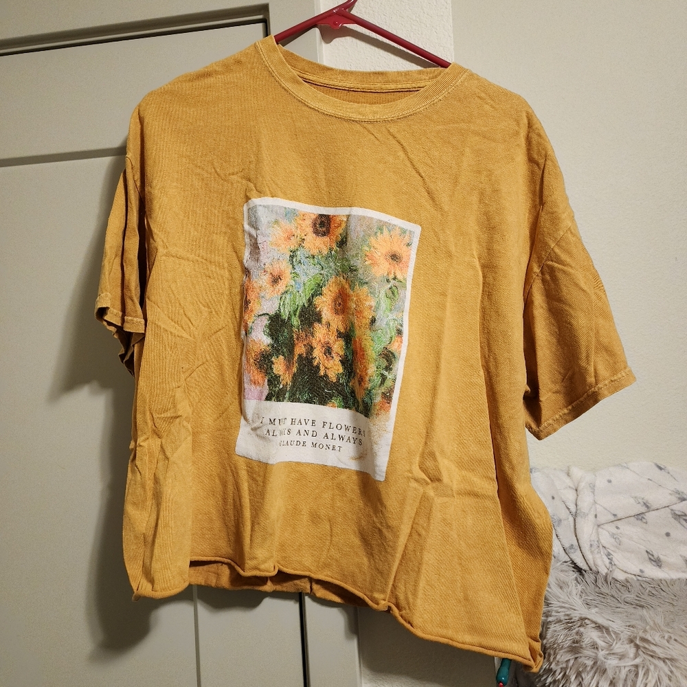 Mustard Graphic T-Shirt with Sunflower Print